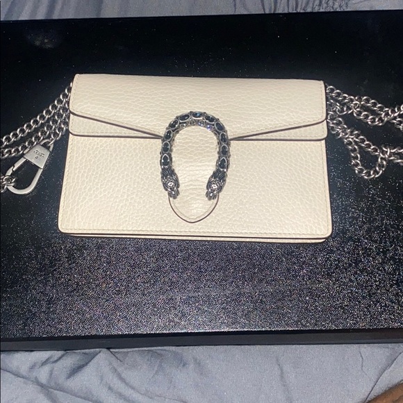 Gucci Handbags - Gucci Dionysus mini